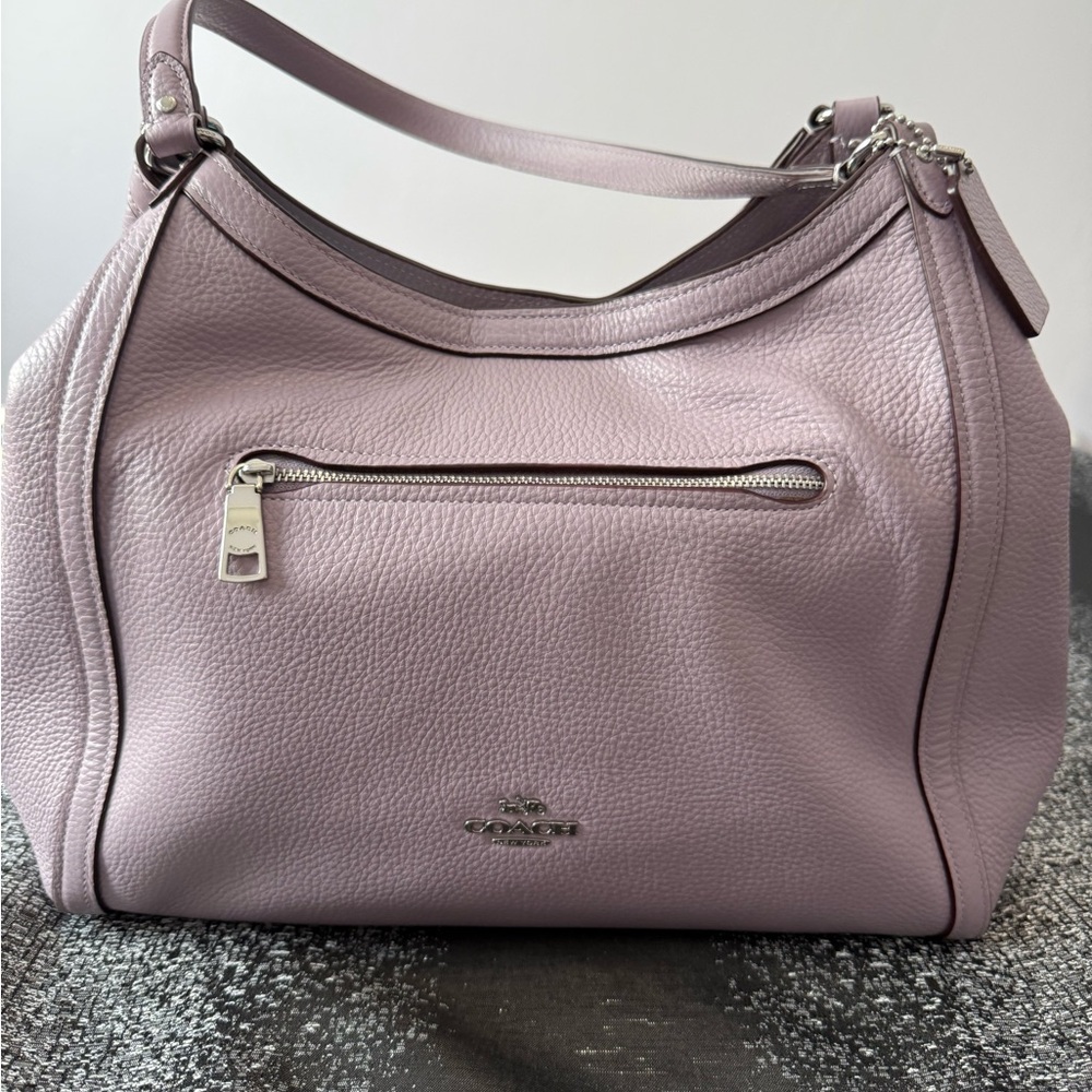 Coach Lavender Pebbled Leather Shoulder Bag Hobo Zip Pocket Everyday Purse